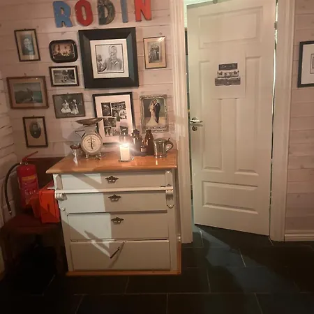 Koselig Ved Bjorvann 107 M2 Feriehus *