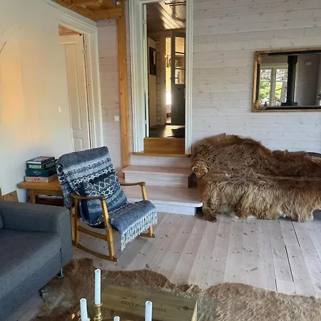 Koselig Ved Bjorvann 107 M2 Feriehus *